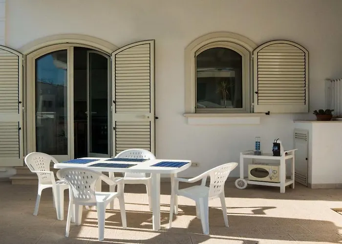 Le Bianche Con Patio Privato A Un Passo Dal Mare
