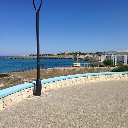 Apartment Le Bianche Con Patio Privato A Un Passo Dal Mare *